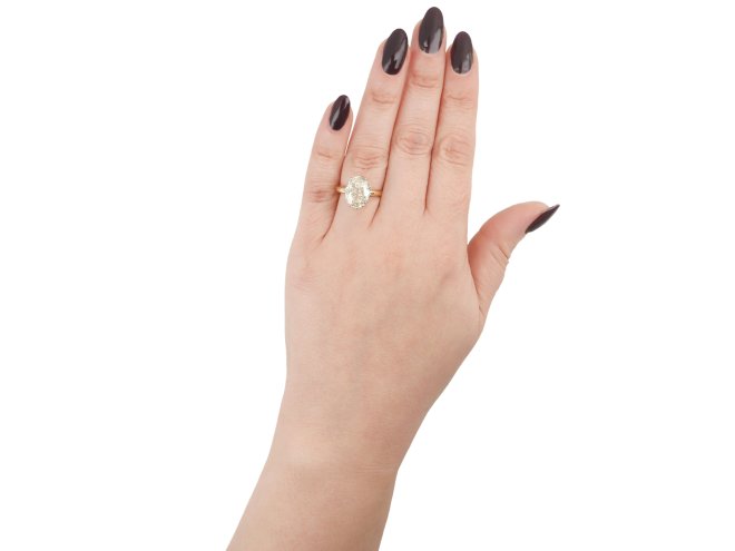 Old mine diamond solitaire ring, circa 1905.