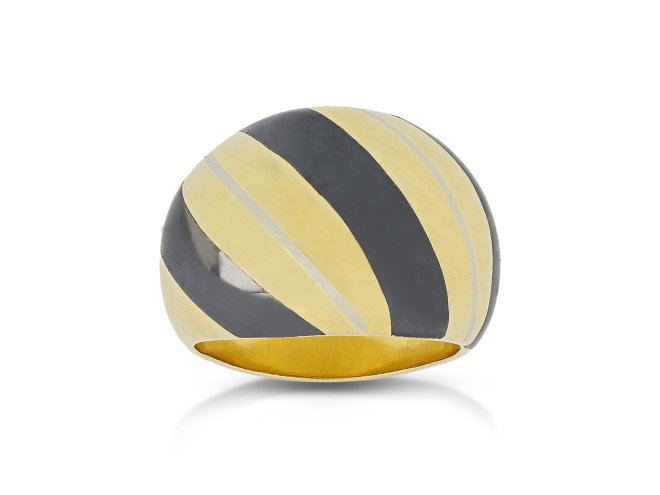 Vintage gold and steel bombe ring, circa 1940. 