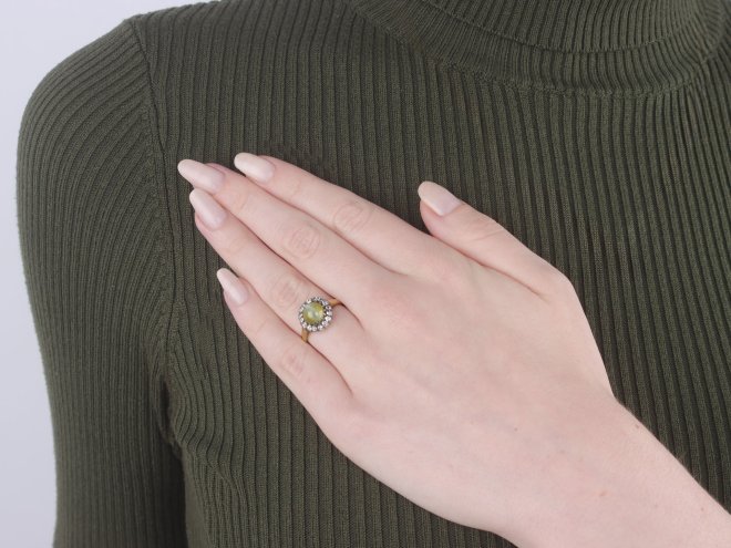 Cat's eye chrysoberyl and diamond coronet cluster ring, circa 1880.