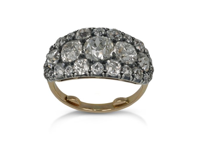 Victorian diamond cluster ring, circa 1880.