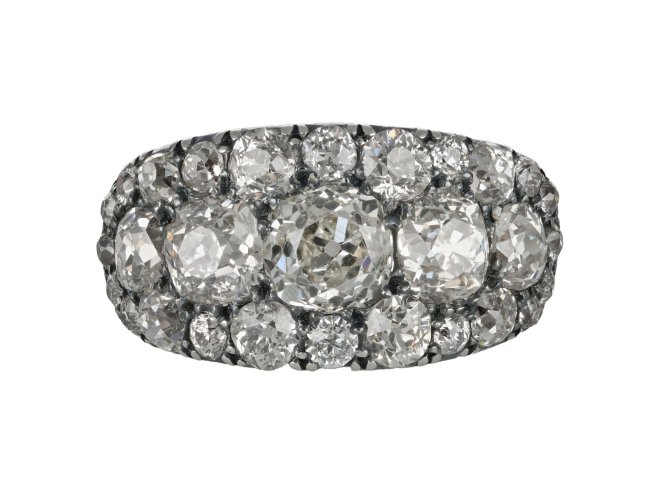Victorian diamond cluster ring, circa 1880.