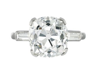 Cartier Paris 4.37 carat diamond flanked solitaire, French, 1937.