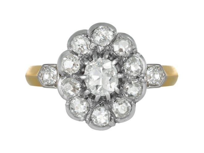 Diamond coronet cluster ring, circa 1910.