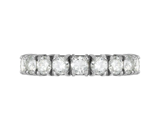 Vintage Diamond Full Eternity ring, circa 1950. 