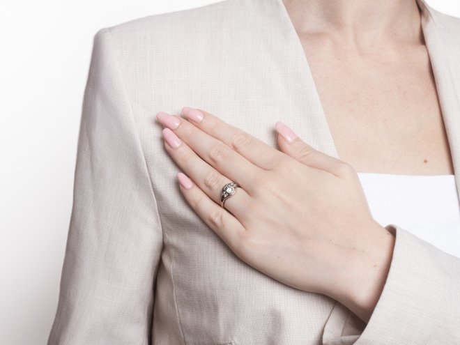 Diamond cluster ring, American, circa 1930s.