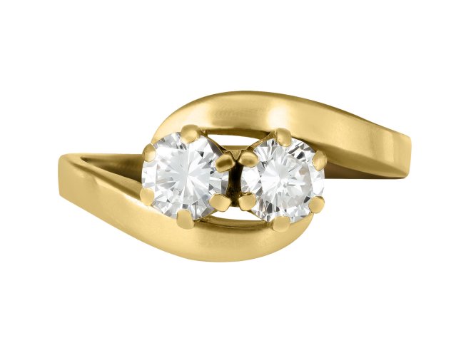 Diamond crossover ring, circa 1970.