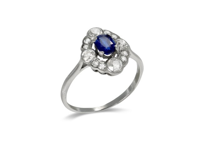 Manage Ref_29724 Art Deco sapphire and diamond cluster ring, circa 1930