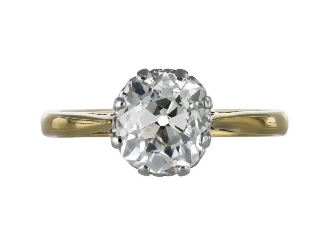 Old mine diamond solitaire ring