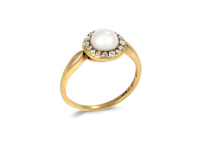 Pearl and diamond coronet cluster ring, English, circa 1905