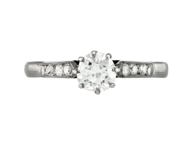 A diamond ring, mid 20th century 