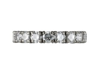 Diamond full eternity ring, French, circa 1950. 