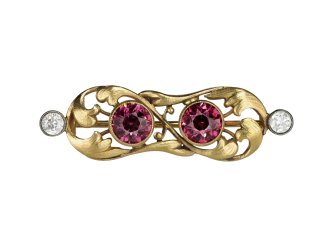 C.E. Bolin garnet and diamond brooch, Russian Empire, 1899-1903.