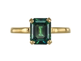 Green sapphire solitaire ring, circa 1980. 