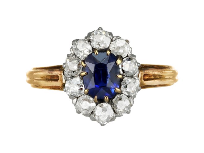 Edwardian Sapphire coronet cluster ring, circa 1910. 