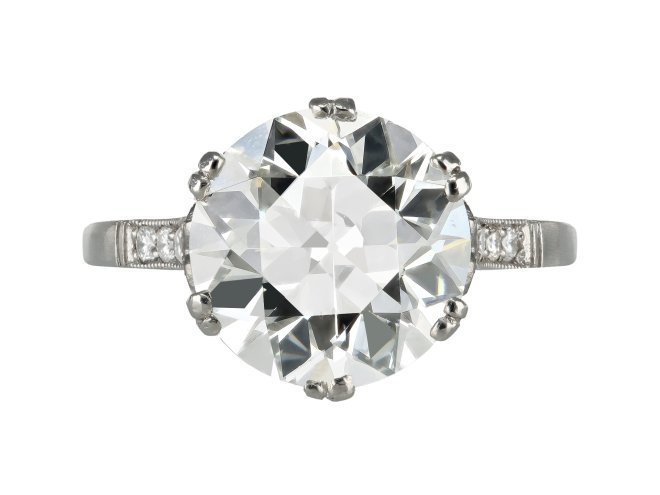 3.86 carat old cut diamond ring, circa 1915.