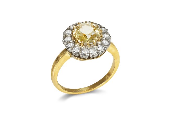 Yellow sapphire and diamond coronet cluster, circa 1915. 