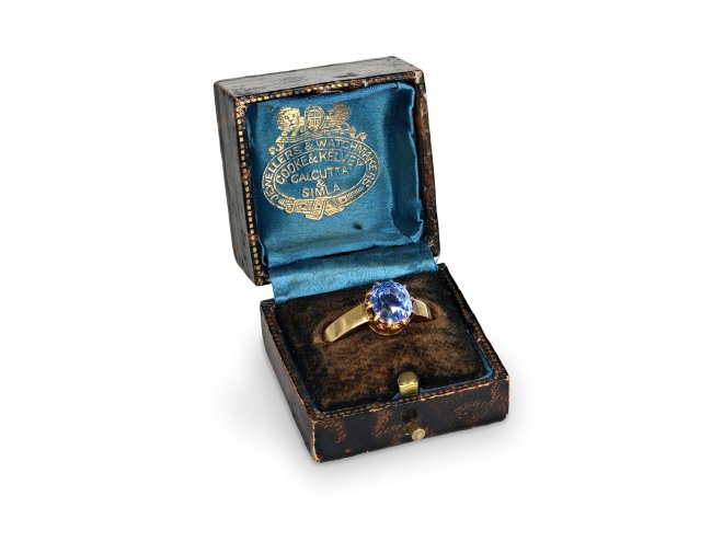 Ceylon sapphire solitaire ring, circa 1900.