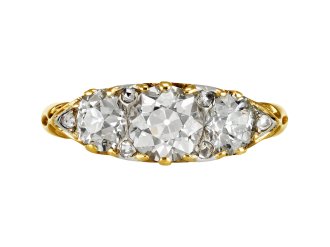 Victorian diamond three stone ring, circa 1900.