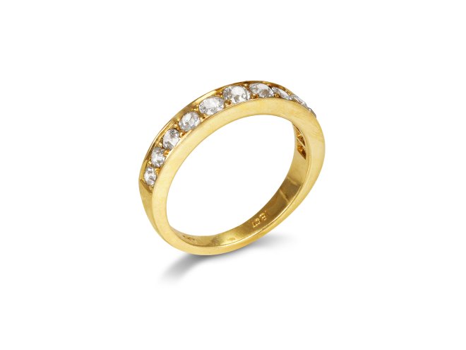 Old Mine diamond half eternity ring, circa 1960.