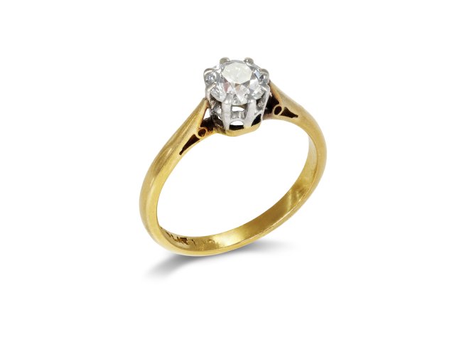 Diamond solitaire ring, circa 1905.