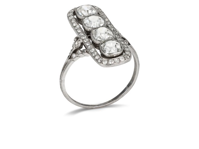 Belle &Eacute;poque diamond cluster ring, French, circa 1910.