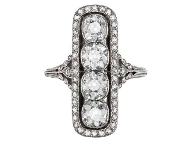Belle &Eacute;poque diamond cluster ring, French, circa 1910.