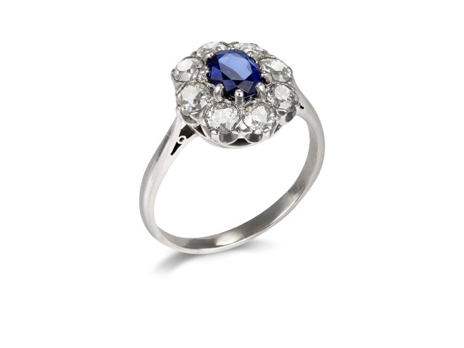 Early 20th Century sapphire and diamond ring. 