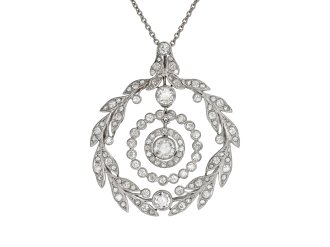 Edwardian diamond pendant, circa 1910.