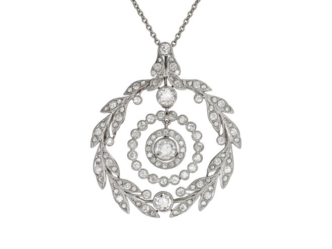 Edwardian diamond pendant, circa 1910.