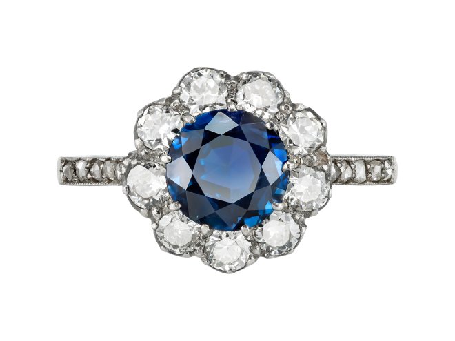 Early 20th Century sapphire and diamond coronet cluster ring.