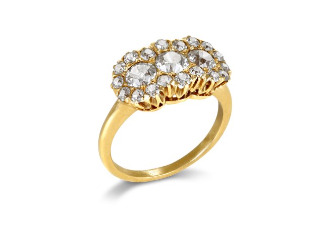 Diamond triple cluster ring, circa 1900. 