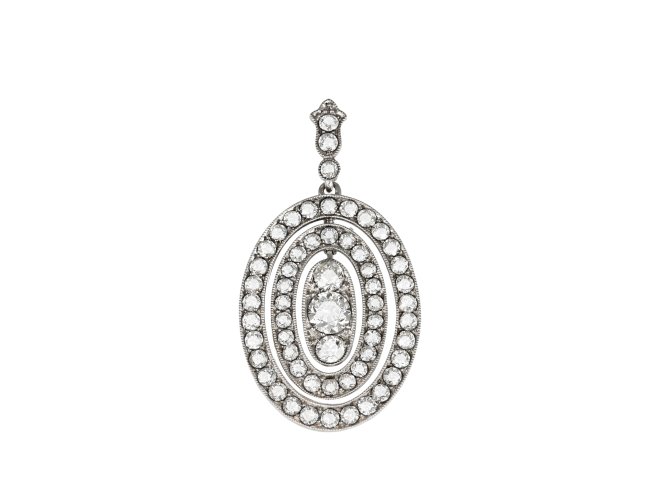 Tiffany & Co. diamond pendant, American, circa 1920.
