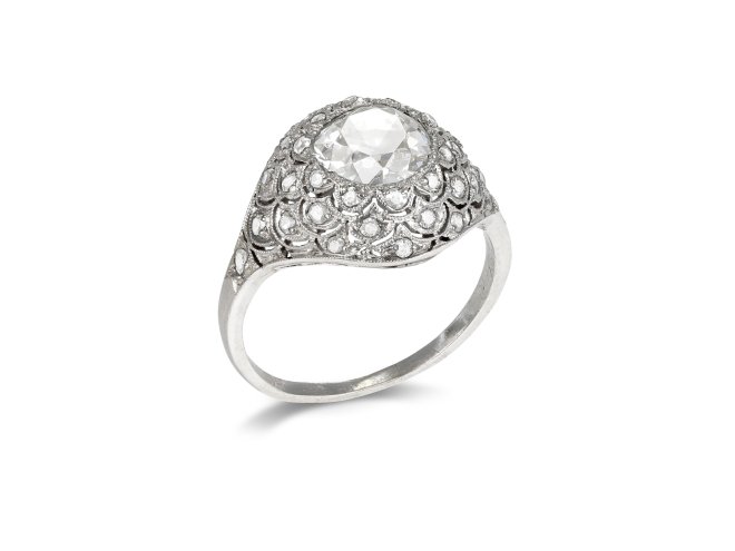 Bomb&eacute; diamond cluster ring, circa 1930. 