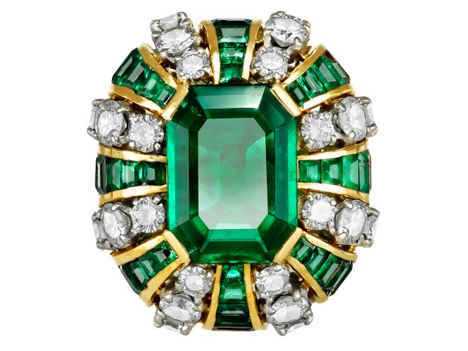 Colombian emerald and diamond dress ring, French, circa 1960.