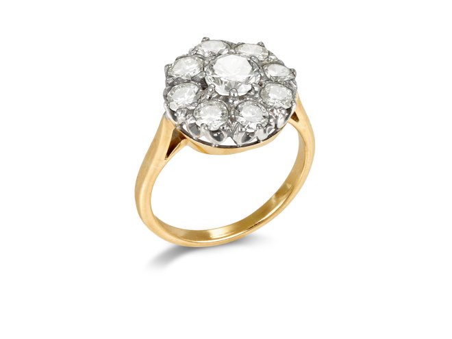 Diamond coronet cluster ring, circa 1940. 