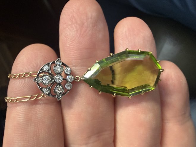 Victorian peridot and diamond pendant, circa 1890