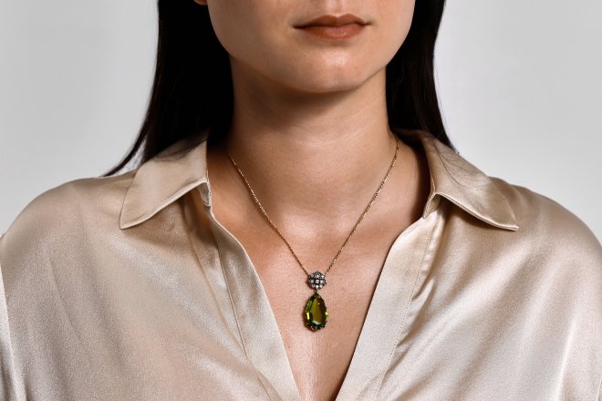 Victorian peridot and diamond pendant, circa 1890