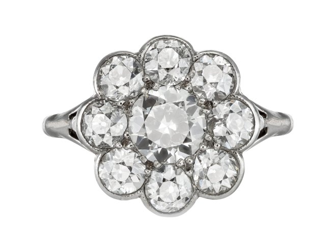 Early 20th Century old cut diamond coronet cluster ring. 