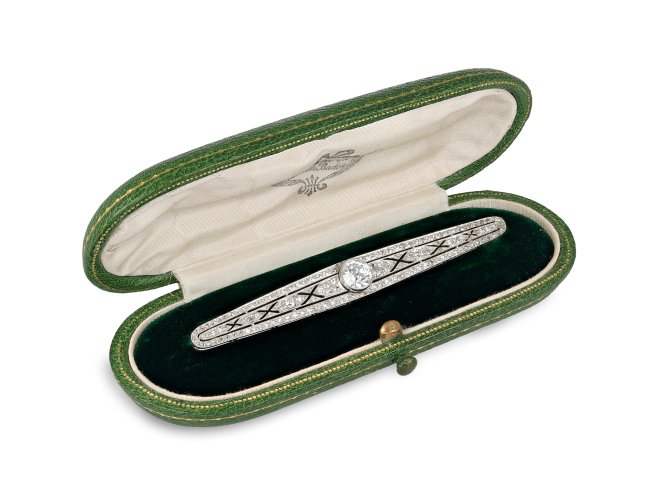 Old Cut diamond brooch, circa 1910.