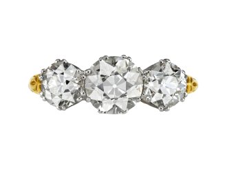 Diamond three stone ring, early 20th Century.
