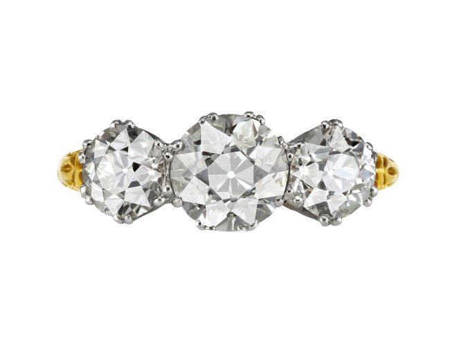 Diamond three stone ring, early 20th Century.