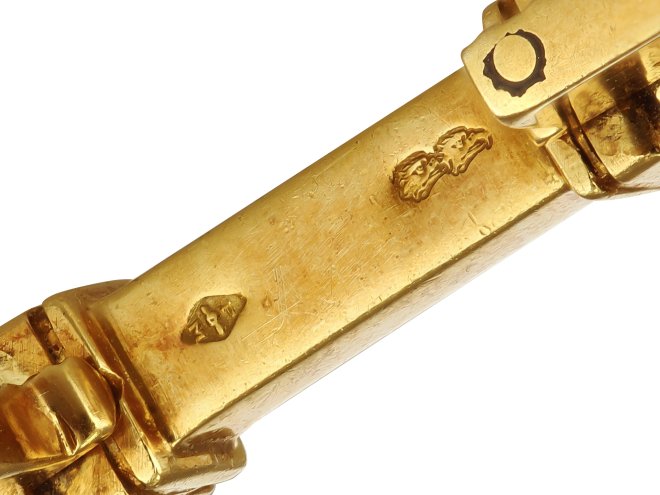 Mauboussin gold cufflinks, French, mid 20th Century.