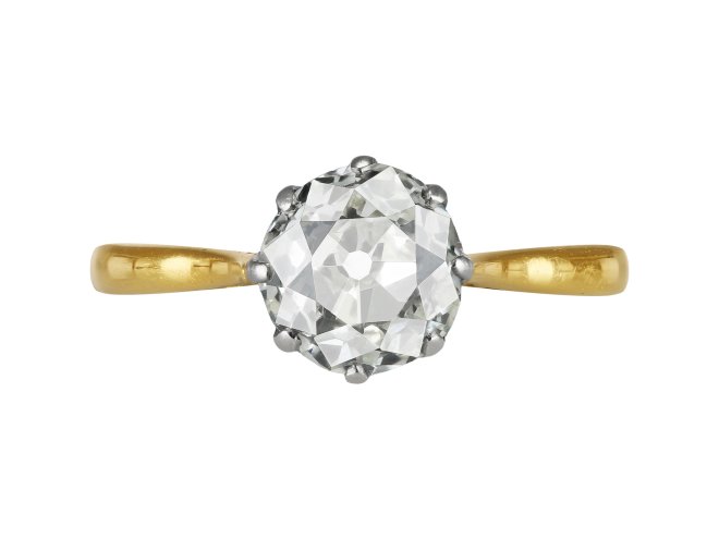 Old mine diamond solitaire ring, early 20th Century. 