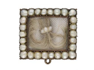 front view Georgian pearl hair brooch with locket back opening.circa 1770 berganza hatton garden