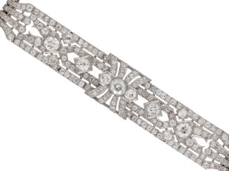 Art Deco diamond bracelet, circa 1920.