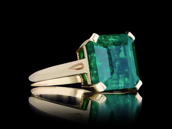 Vintage emerald solitaire ring berganza hatton garden
