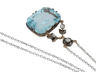 Aquamarine and diamond pendant hatton garden