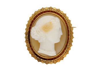 Victorian hardstone cameo brooch berganza hatton garden