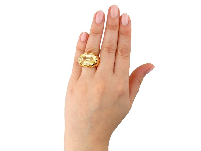 Yellow Ceylon sapphire ring hatton garden